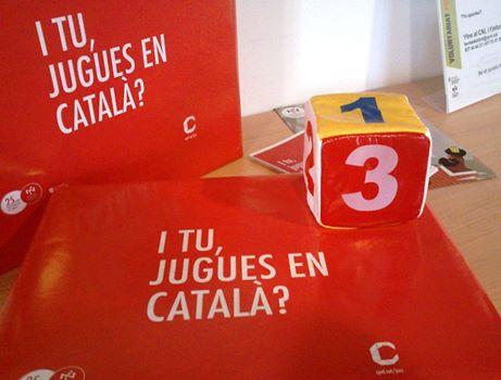 Disset establiments ebrencs s'adhereixen a la campanya 'I tu, jugues en català?' 
