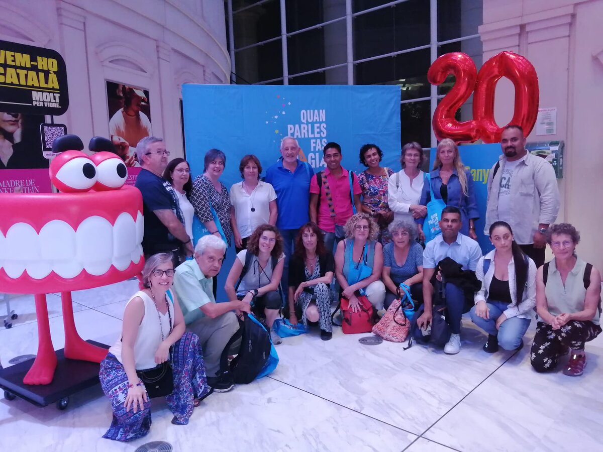 El Voluntariat per la llengua celebra el seu 20è aniversari amb més de ...