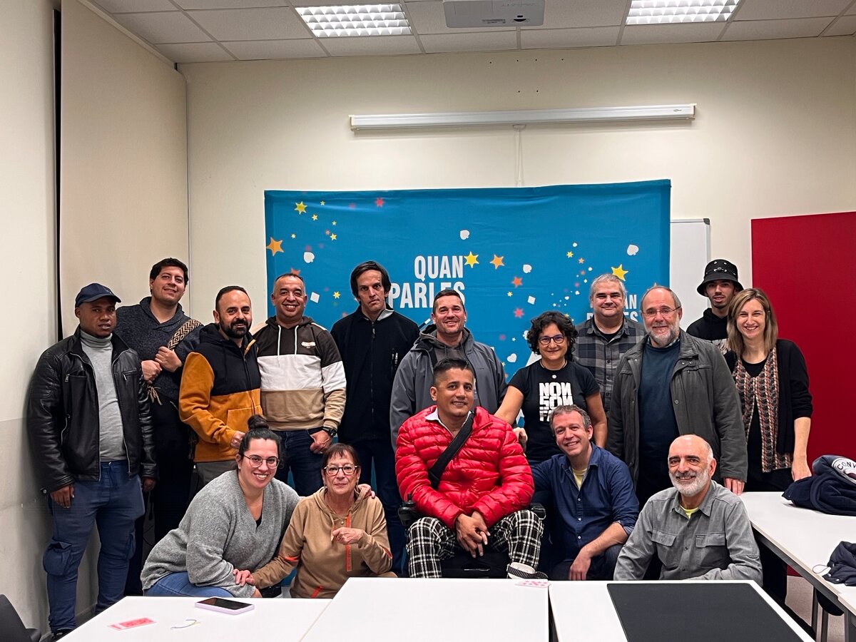 Mags per un dia amb el Voluntariat per la llengua | L'estat actual de ...